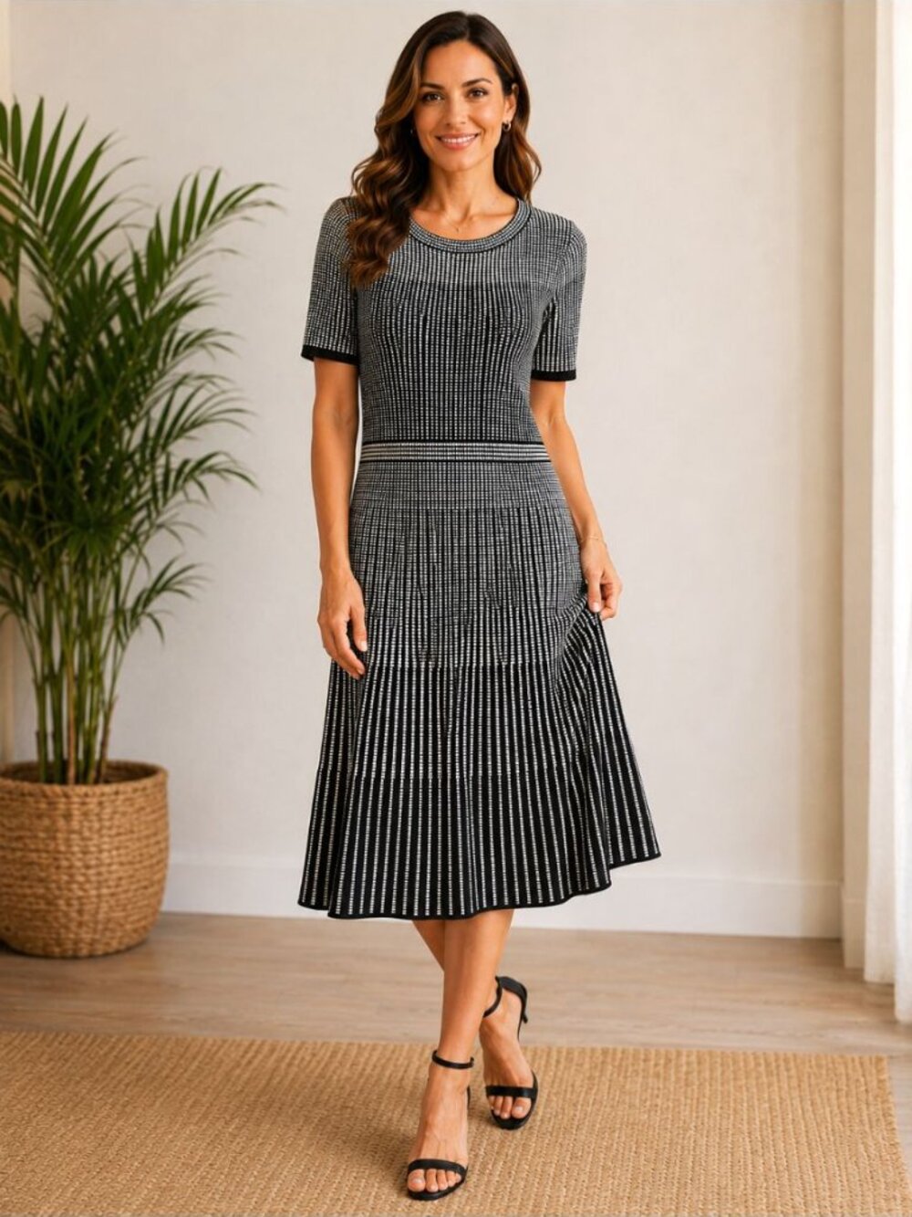 Sophisticated Black/White Woven Knit Dress Sh/Slv, TAHARI, Small